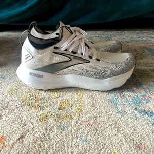 Brooks Glycerin 21 Stealthfit